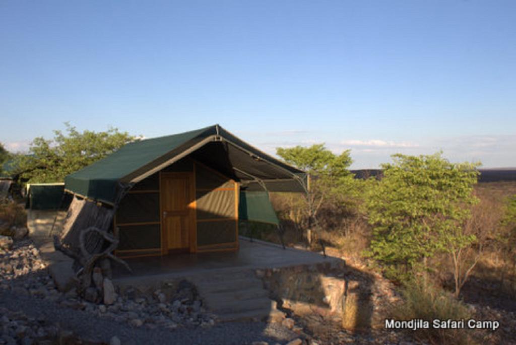Mondjila Safari Camp Villa Okaukuejo Exterior photo